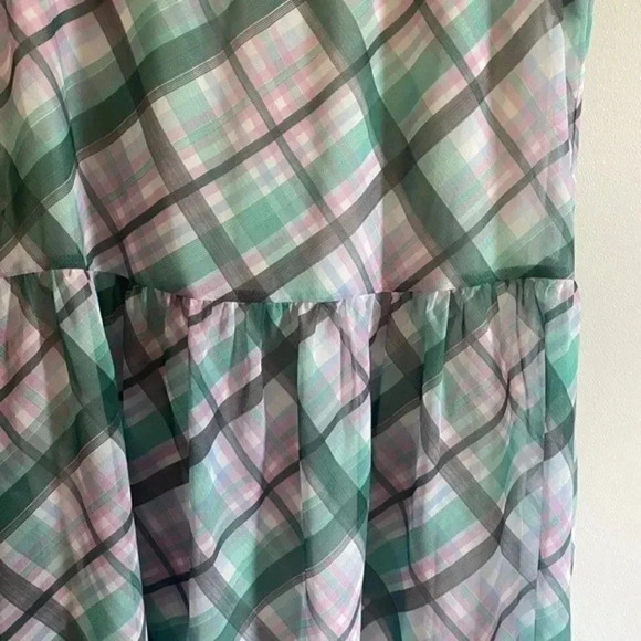 Ann Taylor Plaid Dress - Picture 8 of 13
